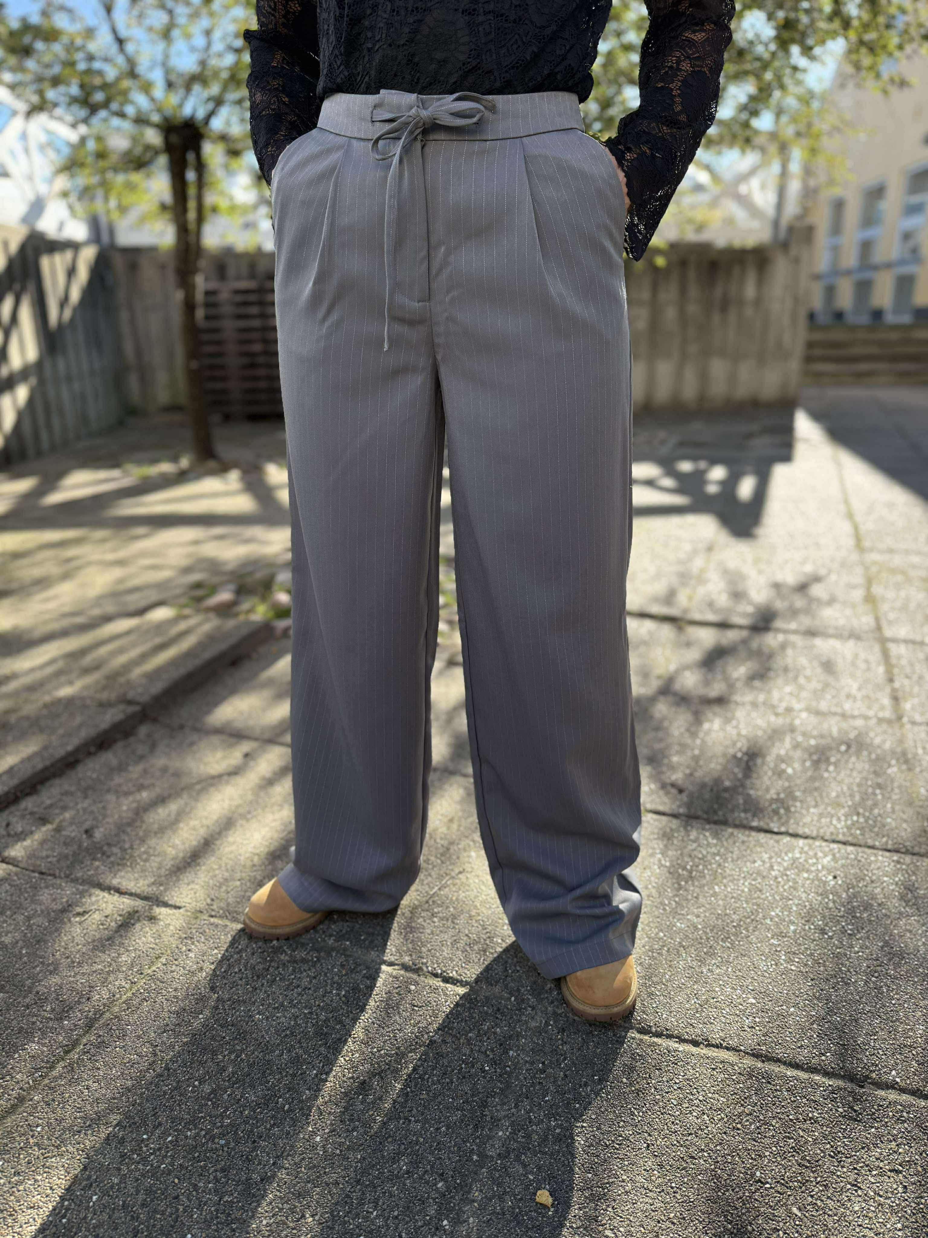 PCFALKA Trousers - Grey Pinstripe
